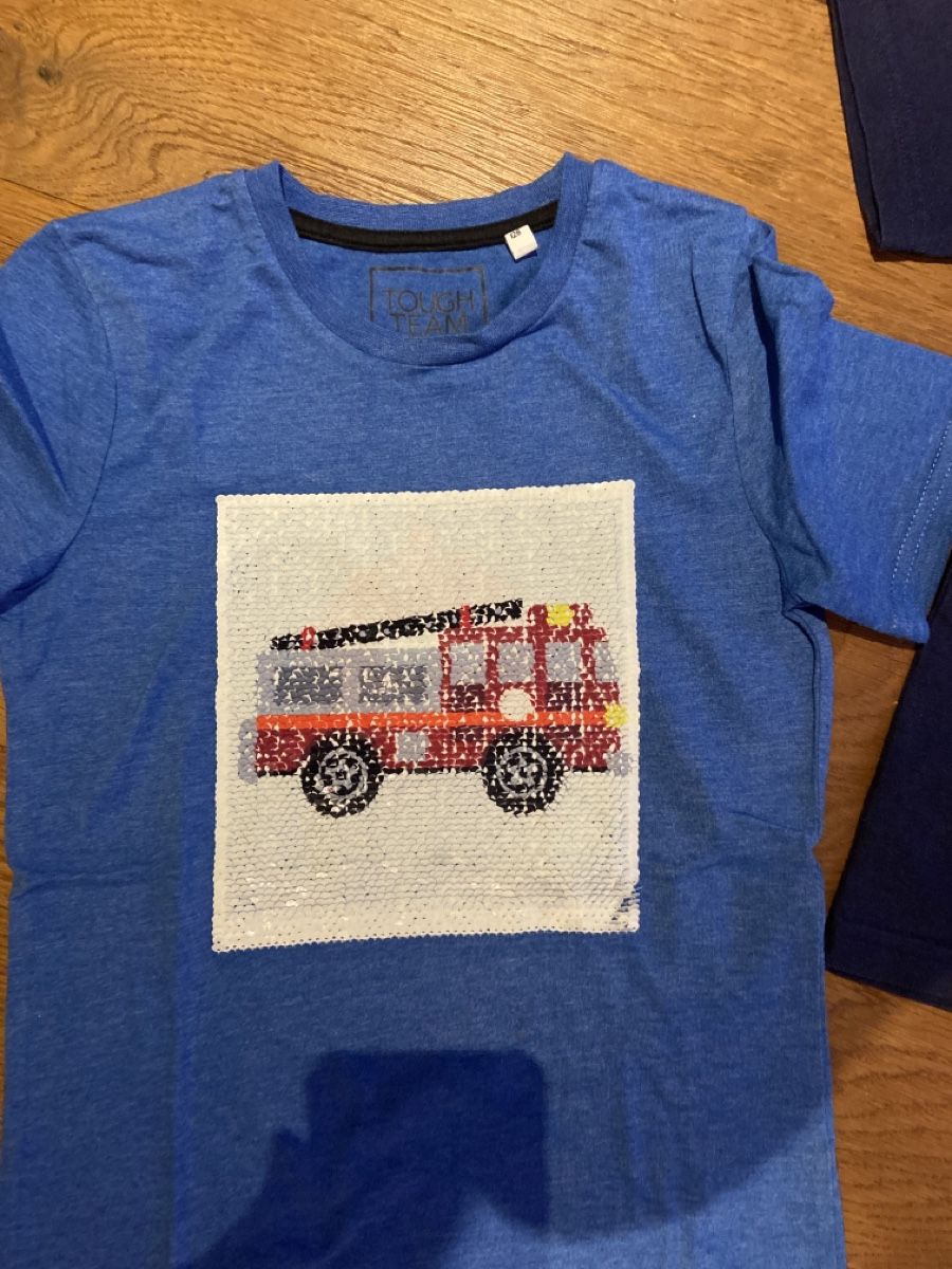 Camicie, T-shirt & Polo: Gr.122/128 T-Shirt – Usato da Pratteln venduto da Nala78 2