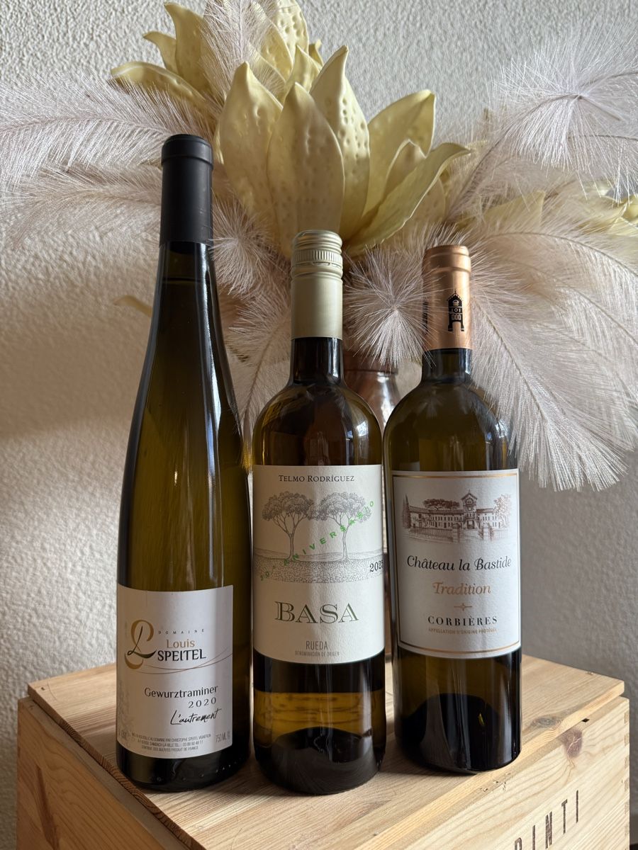 Vino: 3 Weissweine / Wein / Gewurztraminer / selection – Nuovo (secondo la descrizione) da Olten venduto da ale_nb2x