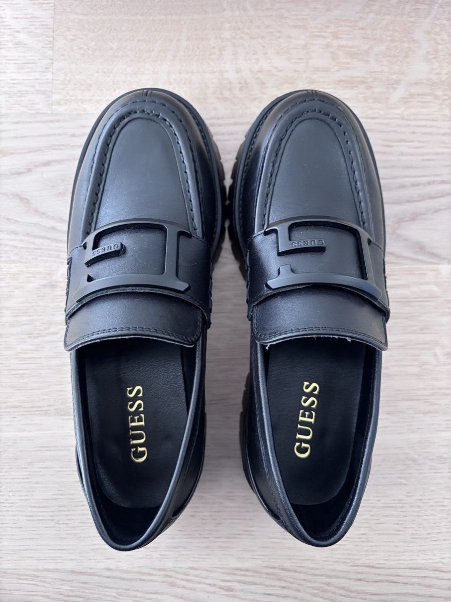 Guess Scarpe da donna: Guess Loafer – Nuovo (secondo la descrizione) da Weinfelden venduto da can_r565 1