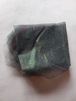 Leichter, transparenter Stoff in leuchtendem Grün