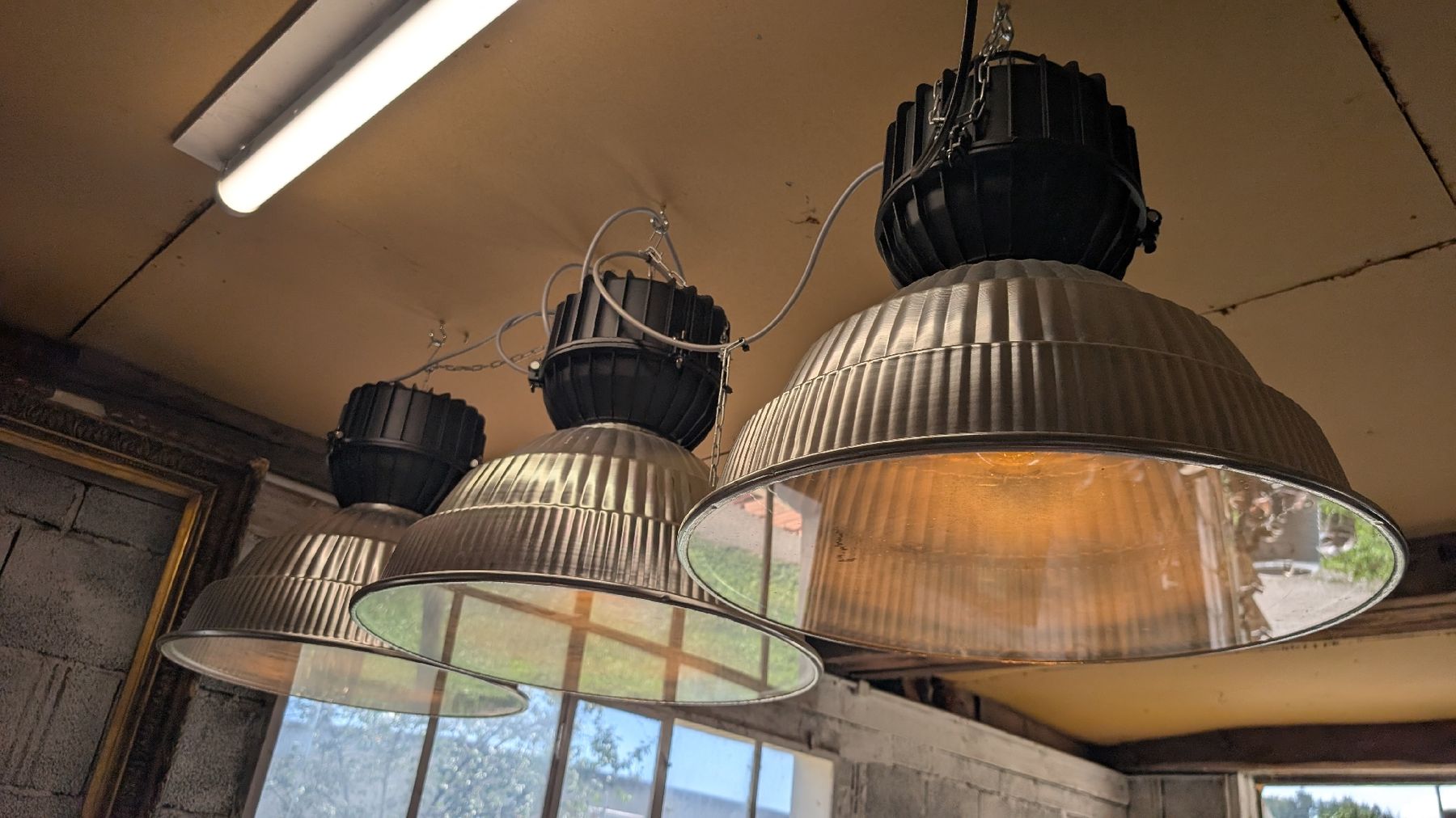 Lampen: Industrielampen Hängeleuchte Metall Glas gebraucht 6 Stk – Gebraucht aus Evilard von Kody0 1