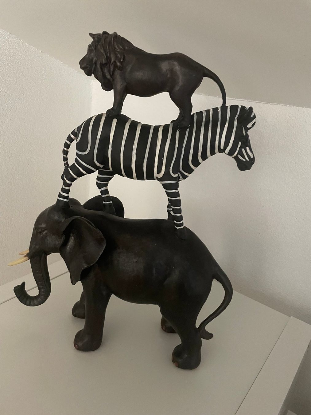 Statuette: Tierfiguren : Elefant, Zebra, Löwe – Nuovo (secondo la descrizione) da Schiers venduto da Flipi4 1
