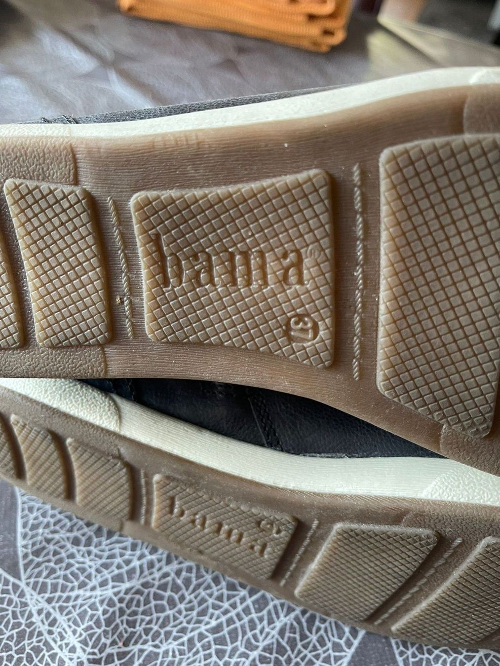 Damenschuhe: Bama Stiefeletten Grösse 37 – Gebraucht aus Burgdorf von interstellar2 6