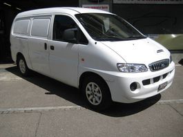 Hyundai H-1 2,5 CRDI frisch ab MFK 12.05.2026