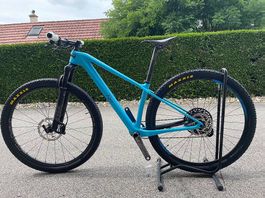 VTT semi-rigide 29'' Carbone