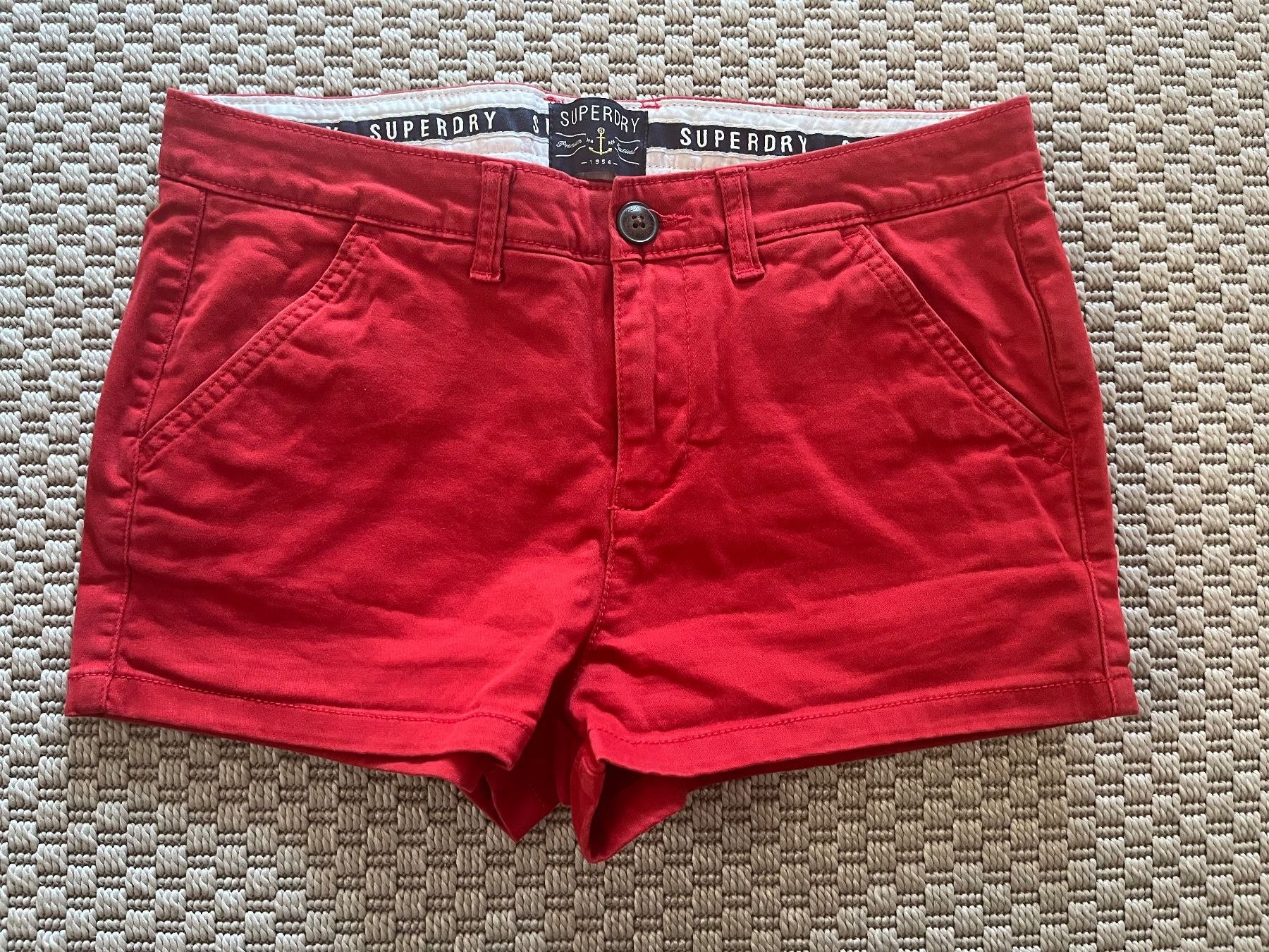 Superdry Pantaloni: Superdry | Shorts | Size: XS – Nuovo (secondo la descrizione) da Zürich venduto da ecracco