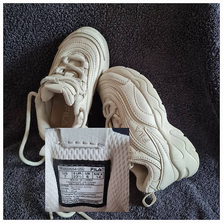 Scarpe per ragazzi: FILA Turnschuh Gr. 23,5 – Usato da Baar venduto da Loimund 1