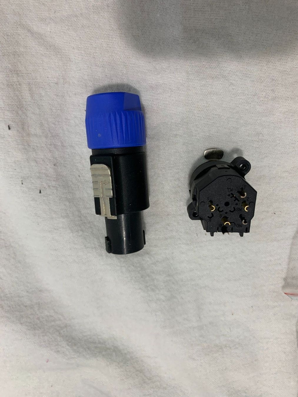 Elektronikbauteile: Diverse Stecker und Buchsen (S424) – Neu (gemäss Beschreibung) aus Däniken SO von Profog1 7