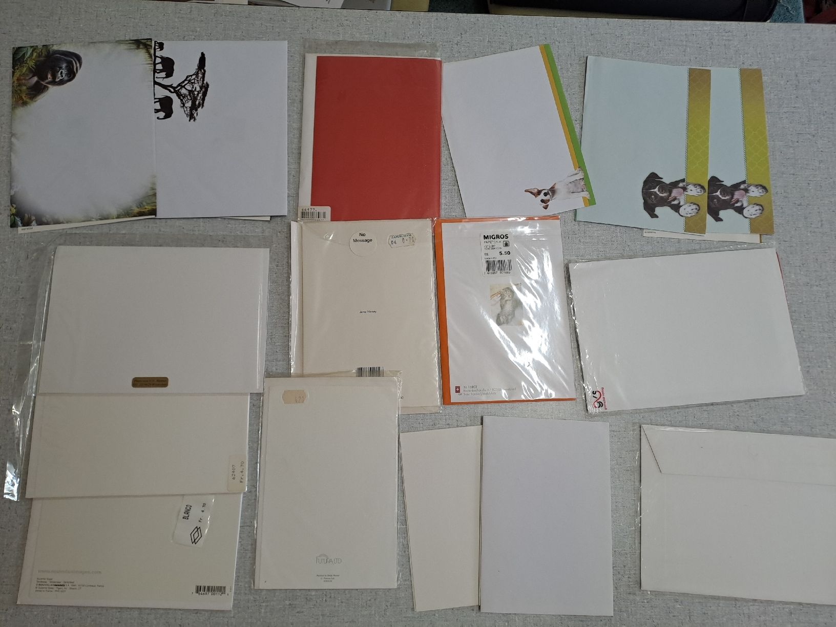Cartoline: 16 Karten mit Couvert Tiere – Nuovo (secondo la descrizione) da Uznach venduto da Walaylatiere 1