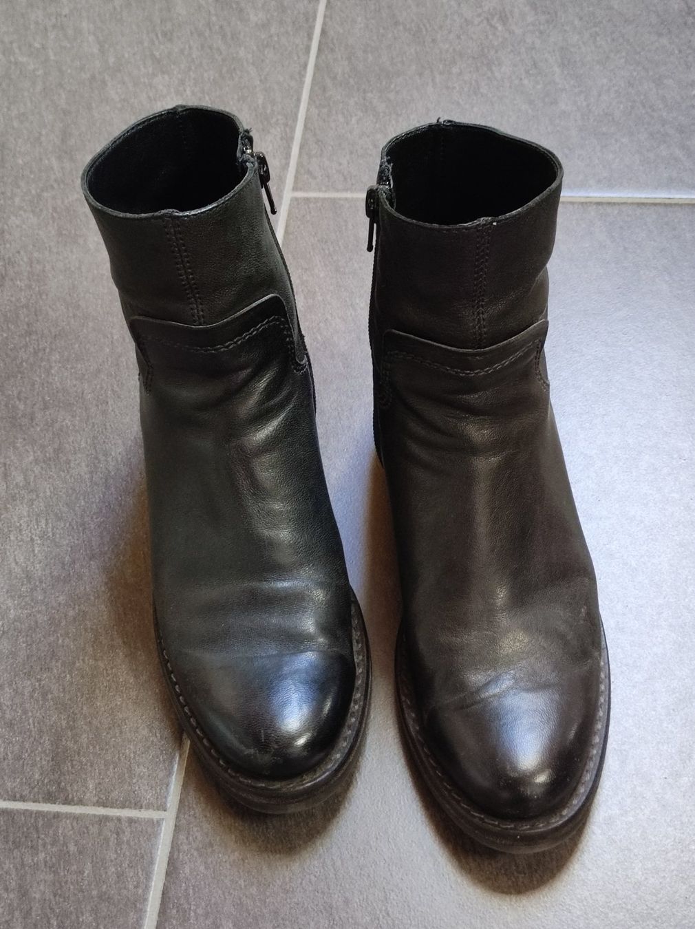 Scarpe da donna: Vic Stiefeletten, Grösse 36 – Usato da Wohlen AG venduto da Tikale