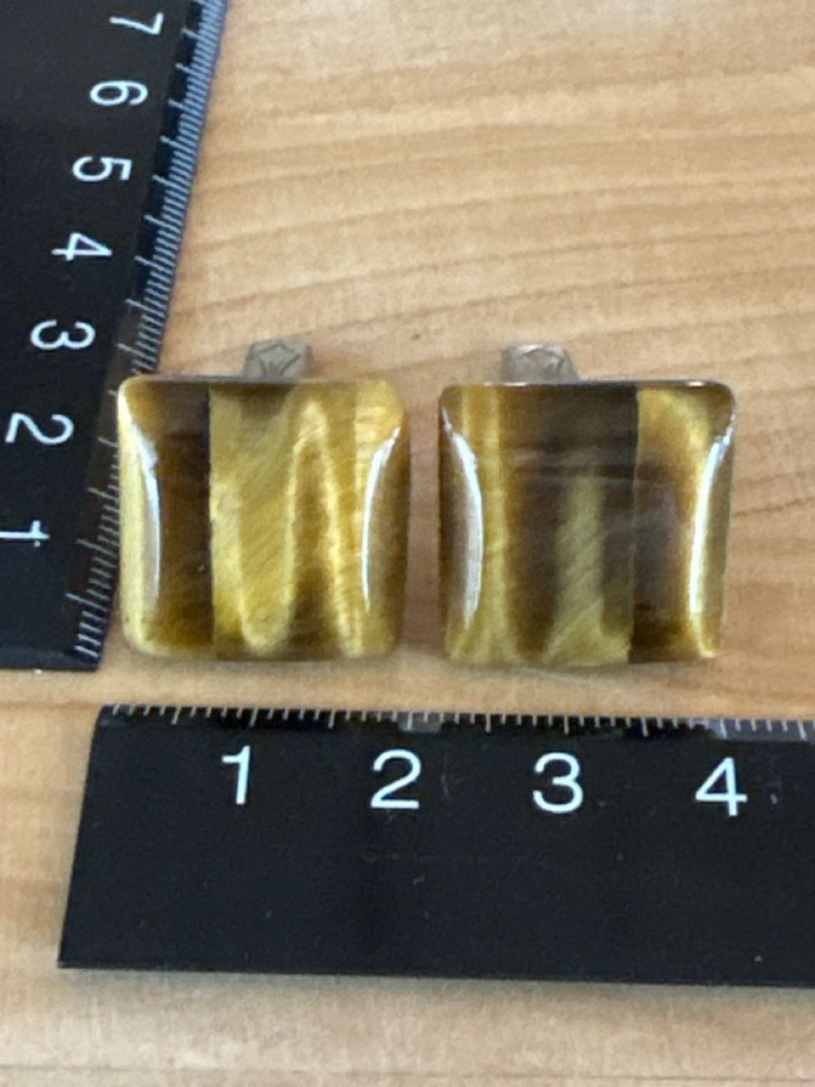 Gemelli: Manchettenknöpfe mit Tigerauge Stein – Usato da Rümlang venduto da Fledermaus35