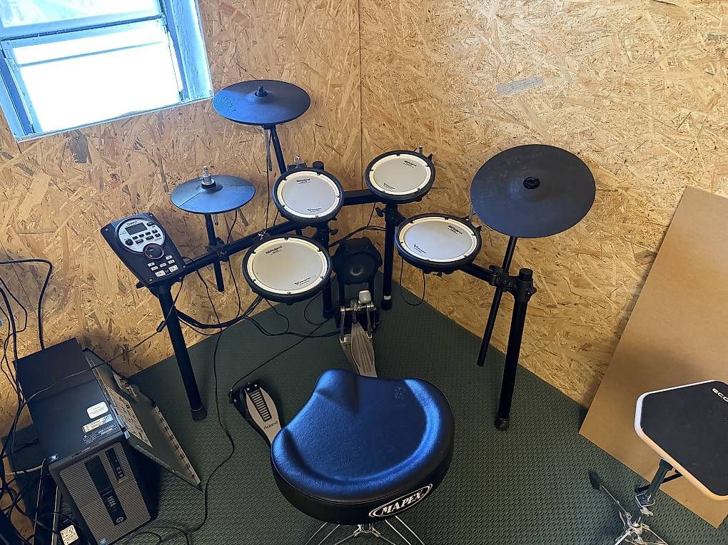 Roland Strumenti musicali: Roland TD-11 (V-Drums)  Technische Daten – Usato da Bertschikon Gossau venduto da DreazzY 2