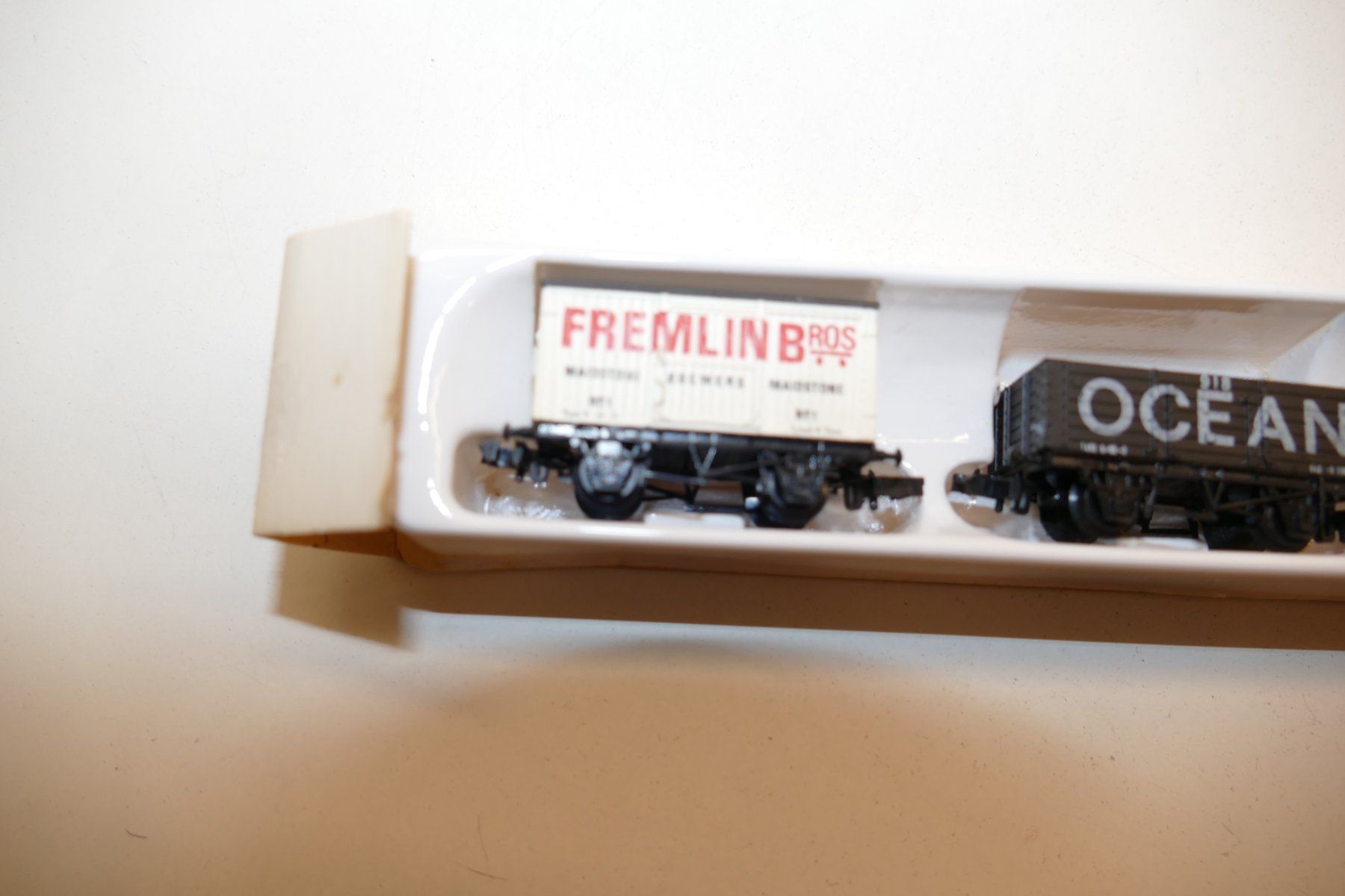 Modellini di ferrovie: Grafar N: 3xBR Güterwagen – Nuovo (secondo la descrizione) da Niederhasli venduto da rail-duerst 2