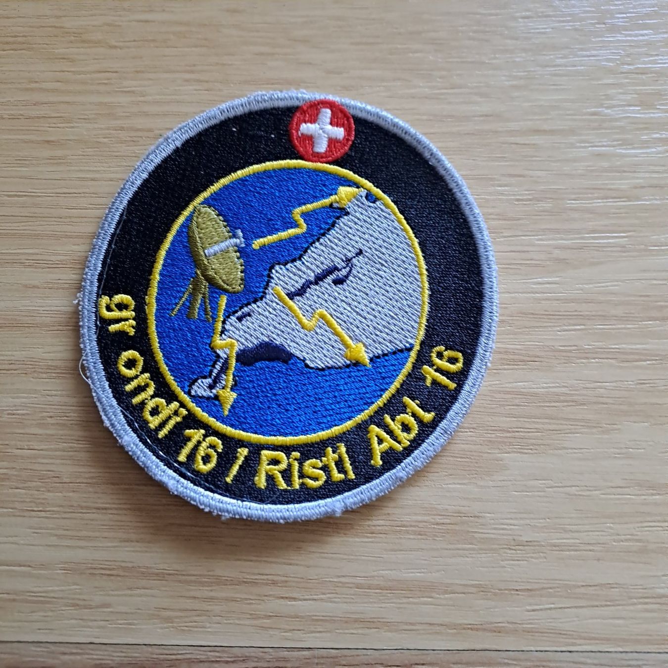 Schweizer Armee Placchette & Badge: Ristl Abt 16 – Usato da Gipf-Oberfrick venduto da Mig_29