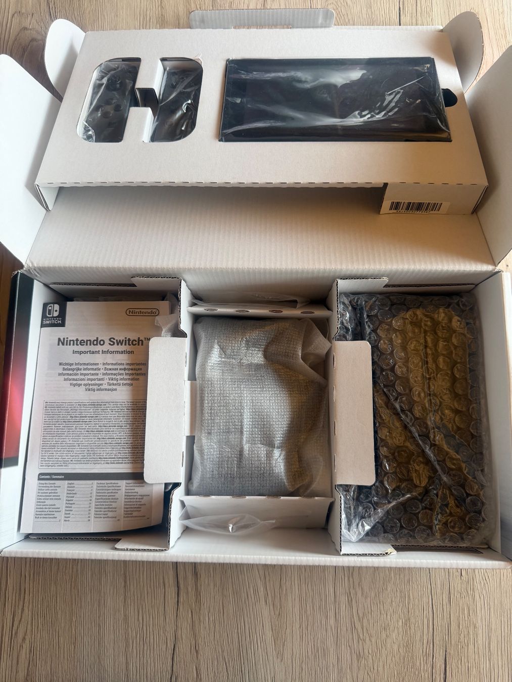 Nintendo Console: À vendre : Switch en bon état, – Usato da Marly venduto da may_j75b 5