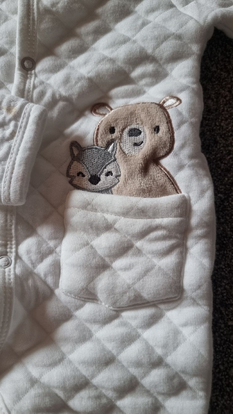 Pyjamas & Ähnliches: Lot de 2 pyjamas 56 – Gebraucht aus Les Breuleux von Mily1991 1