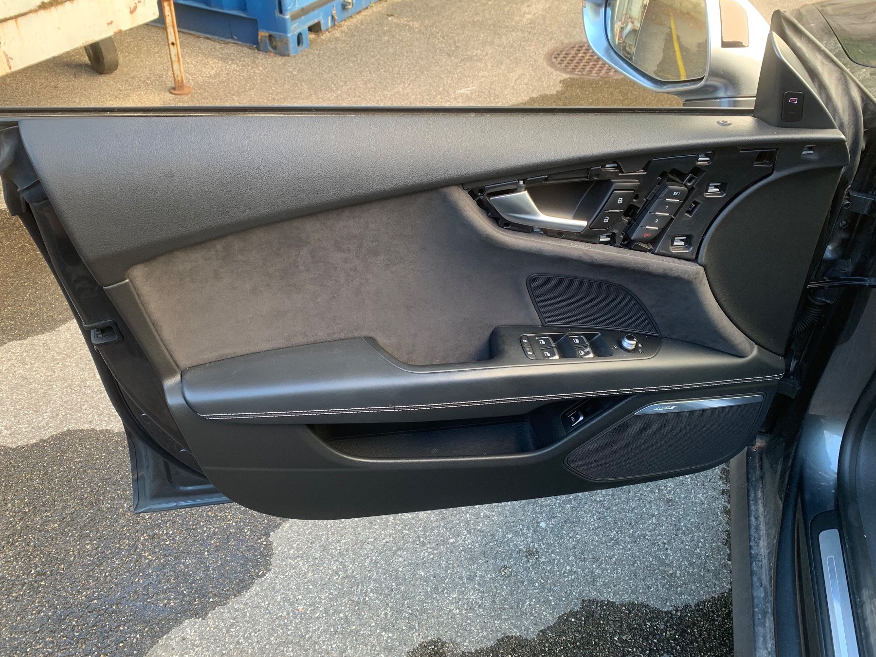 Tutti pezzi di ricambio auto: Interieur Sitzgarnitur Audi S7 4G – Usato da Schaffhausen venduto da MesicMotors 4