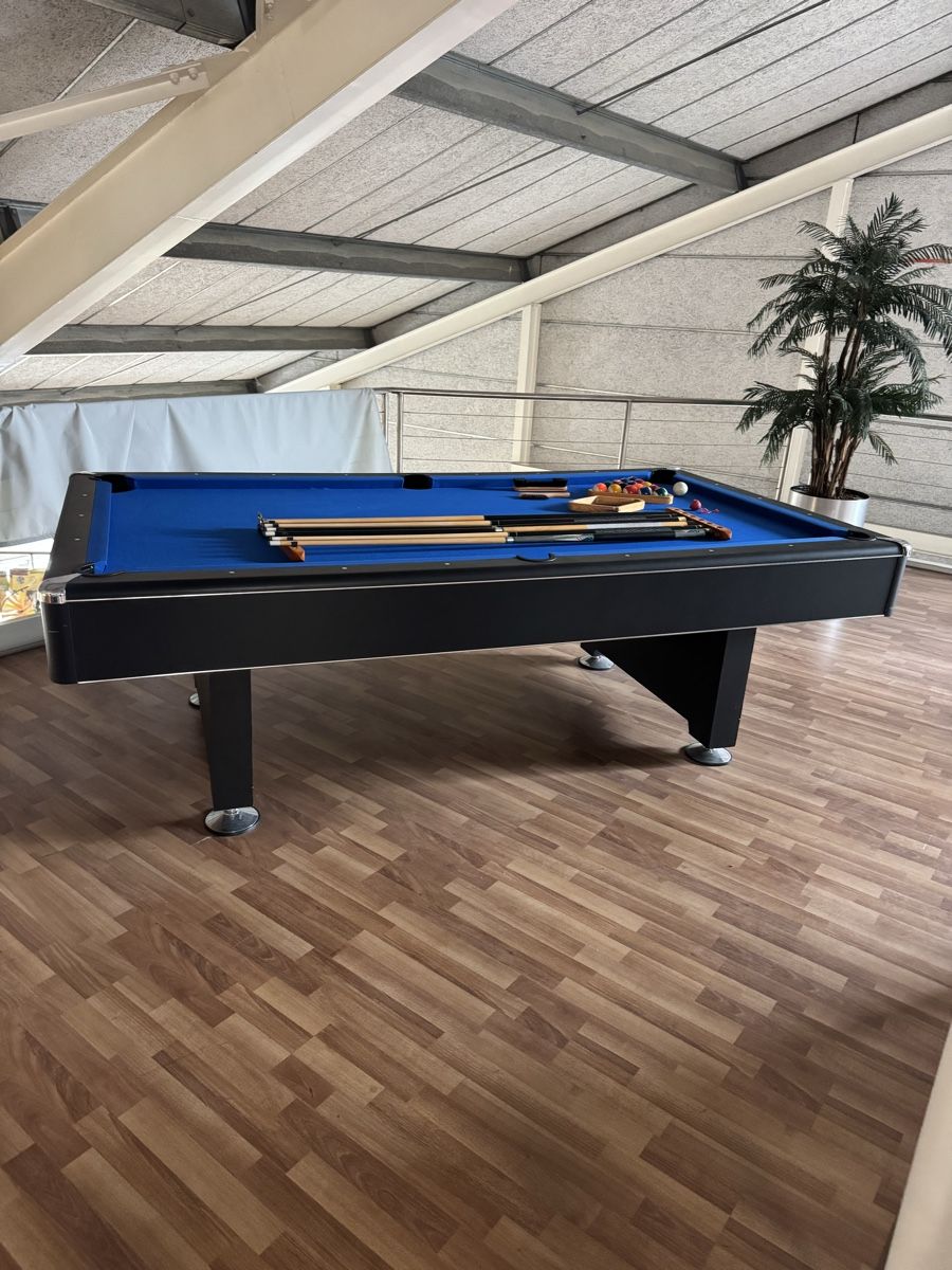 Billiardtische: Billardtisch – Gebraucht aus Bern von ava_l8tk