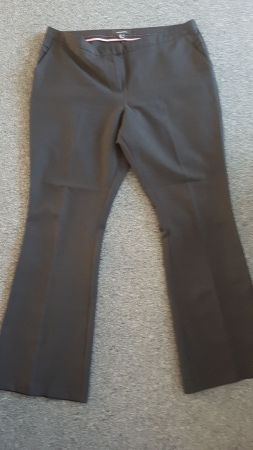 Schwarze Hose / Von Costume / Anzug