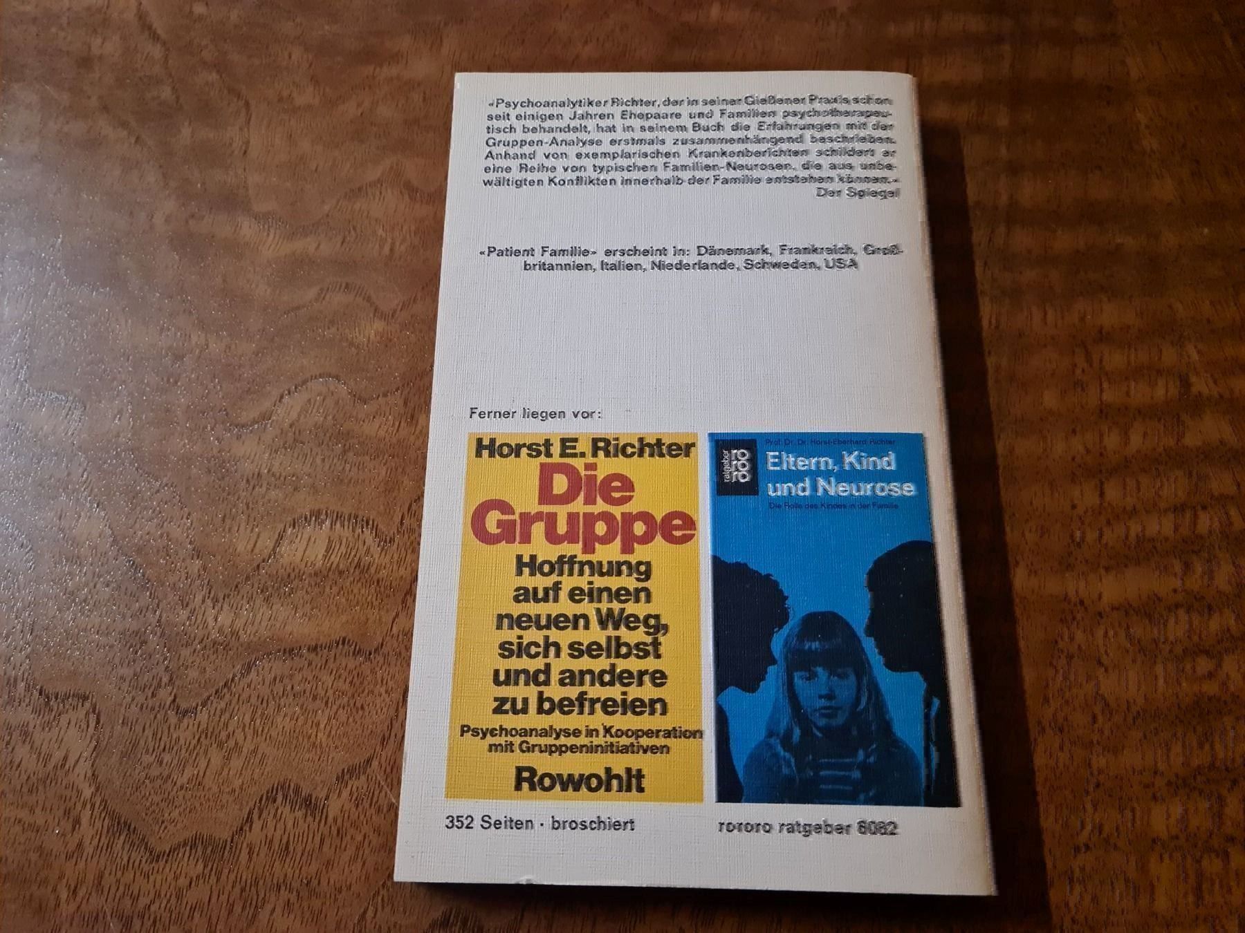 Libri: Patient Familie – Usato da Erstfeld venduto da Uhu1980 1