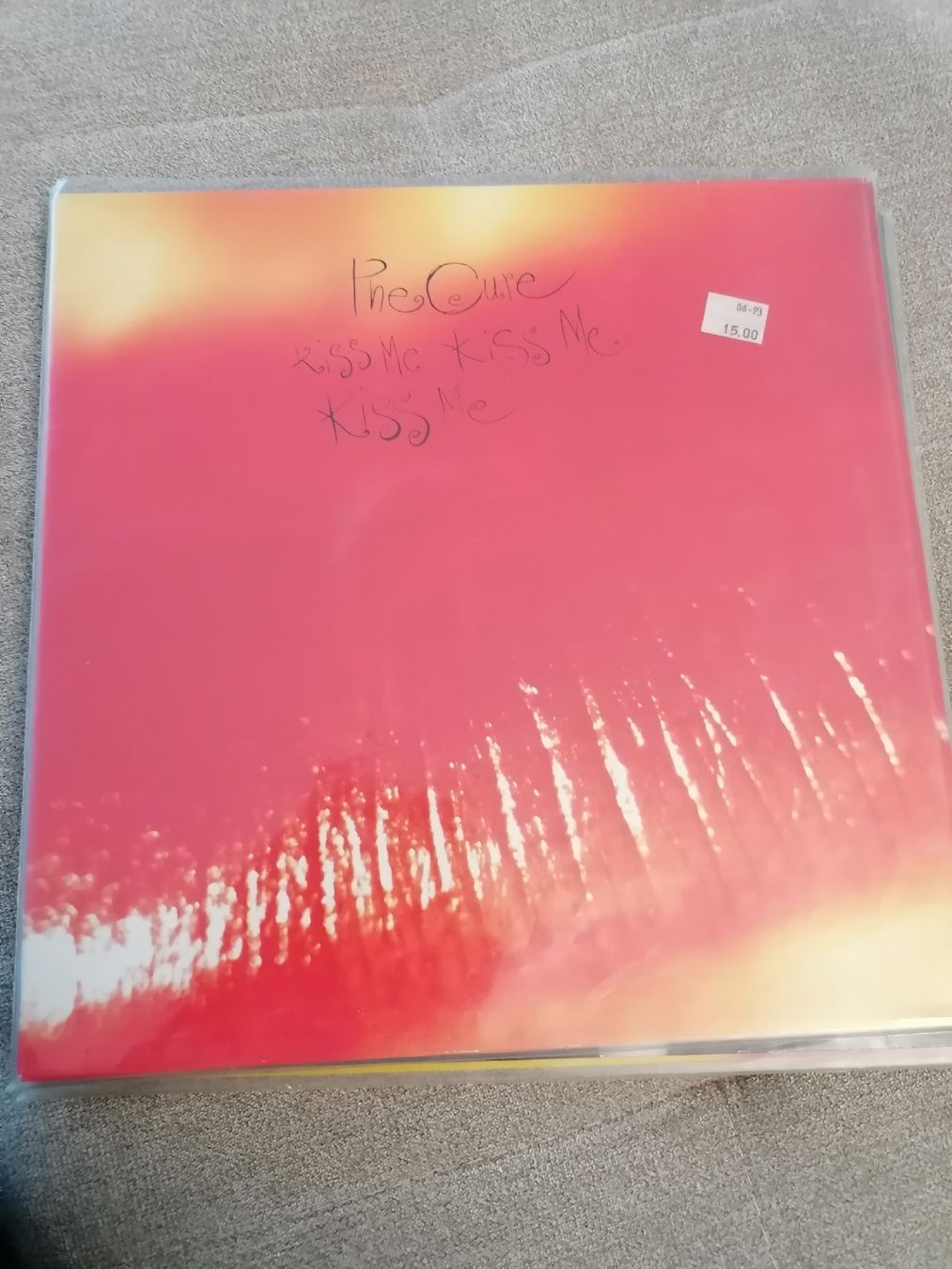 Schallplatten: The Cure Kiss me vinyl – Gebraucht aus Zuerich von Culoshaker