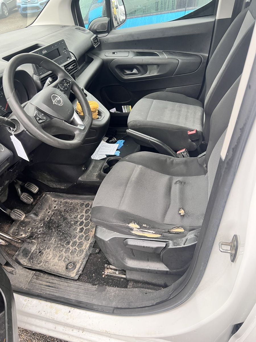 Opel Nutzfahrzeuge: Opel Combo E 1.5 HDI – Defekt aus Altishofen von DDDM 4