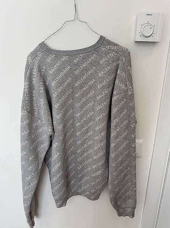 Maglioni & Felpe: Maglione Balenciaga – Usato da Lugano venduto da MarcoPagani02