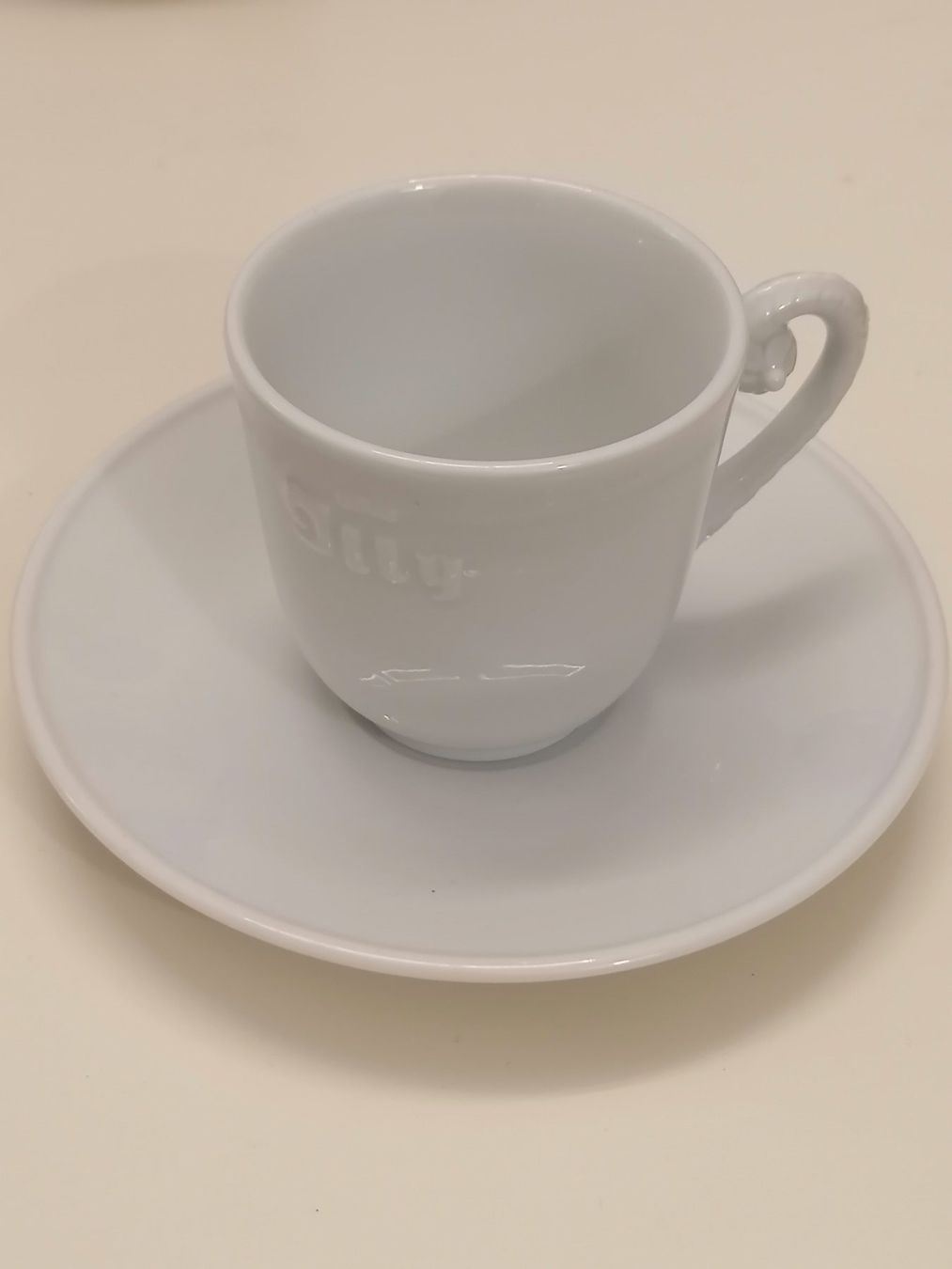 Illy Tassen: Illy cafe Schweiz - Espresso Sammeltasse 2004 – Gebraucht aus Basel von vintagecollector