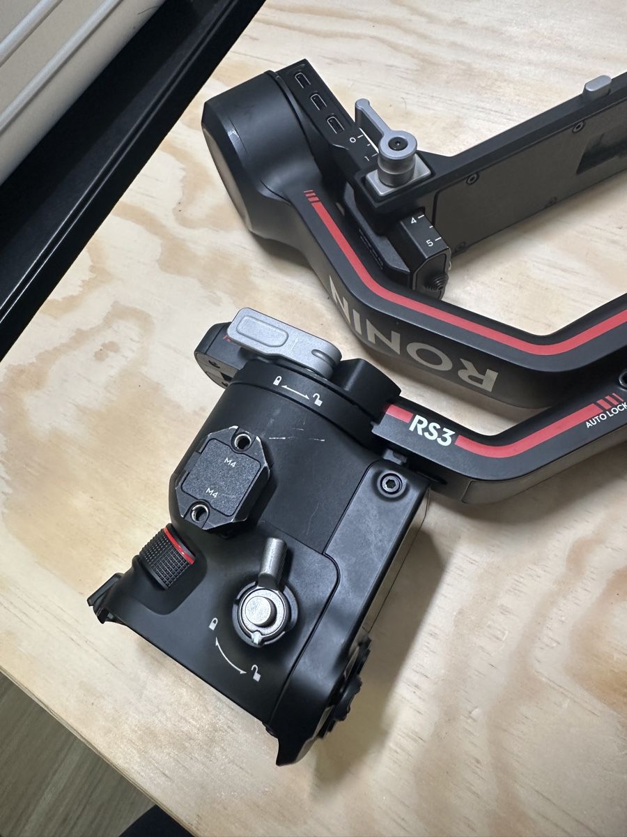 DJI Camcorder: DJI RS3 Combo – Gebraucht aus Goldswil von JohnThornton 2