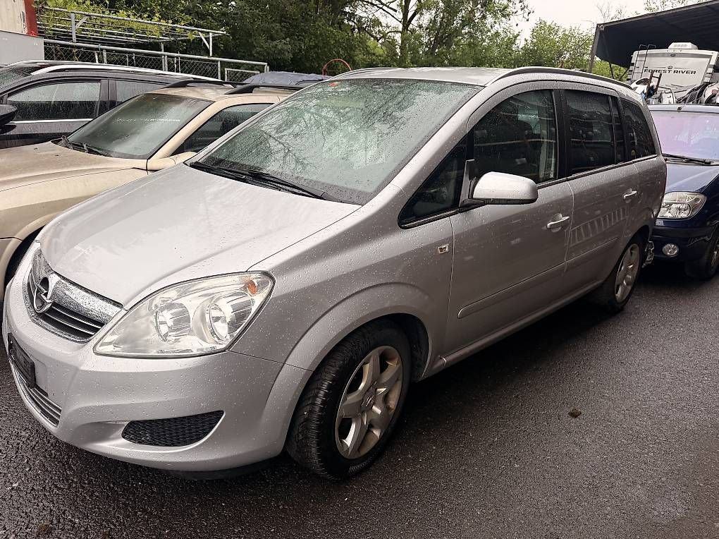 Automobili: Opel Zafira B  Ersatzteile – Usato da Udligenswil venduto da Sch2s 1