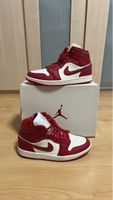 Air Jordan 1 MID avec boîte d’origine