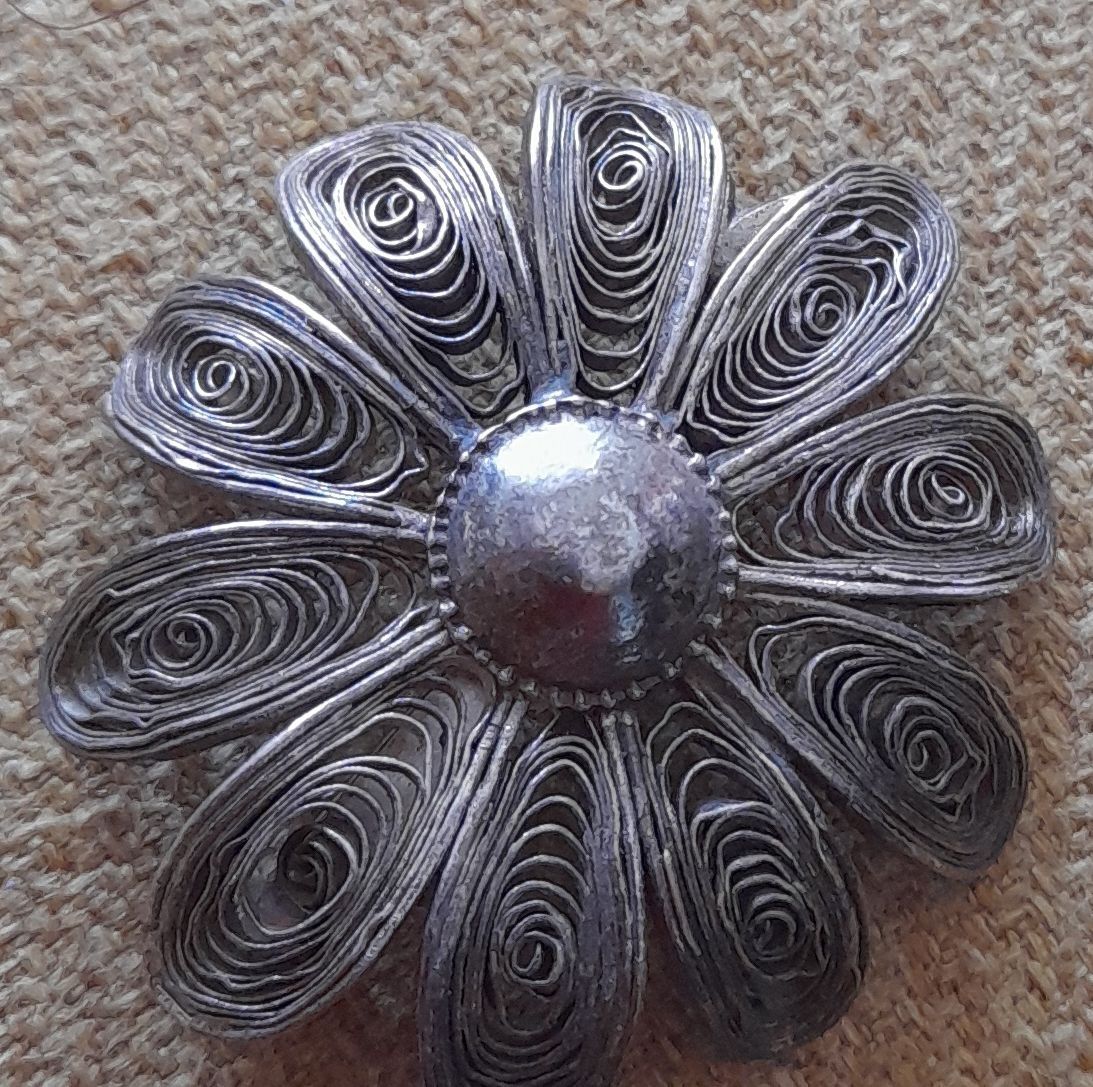 Spille & Fermagli: Spilla vintage argento 800 a forma di fiore – Usato da Lugano venduto da ann_5w7n