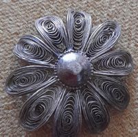 Spilla vintage argento 800 a forma di fiore