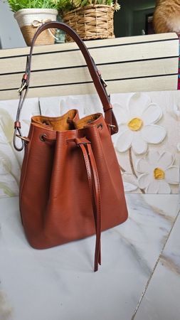Louis Vuitton petit Sac Noe Epi