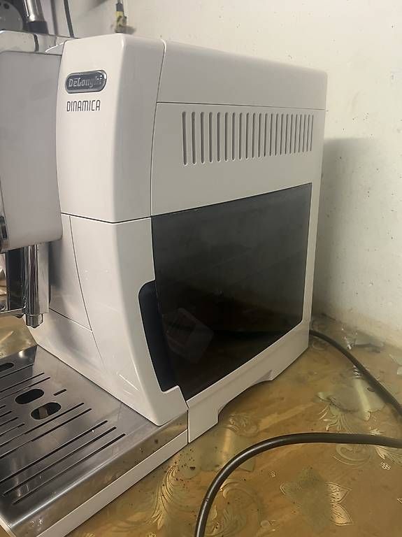 Kaffeemaschinen & Espressomaschinen: Delonghi Dinamica – Gebraucht aus Adliswil von Claris02 1