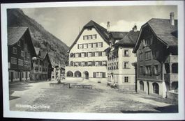 WASSEN Dorfplatz mit Kurhaus Wassen