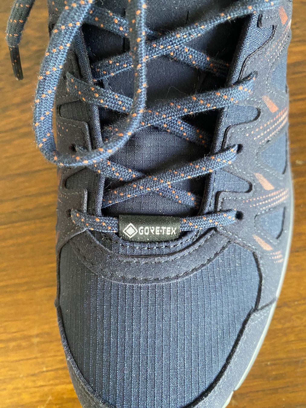 Lowa Scarpe da donna: Lowa Damen Wanderschuh (41) – Usato da Gümligen venduto da Vicky2 4