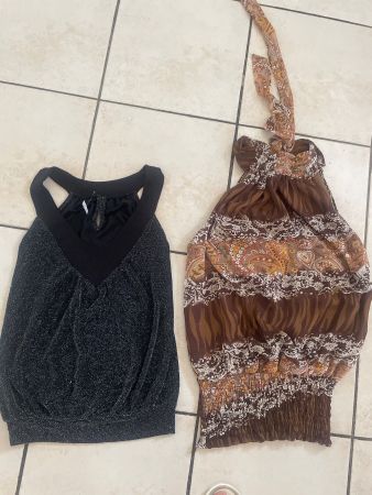 2 süsse elegante Tops Gr.S👧🏻
