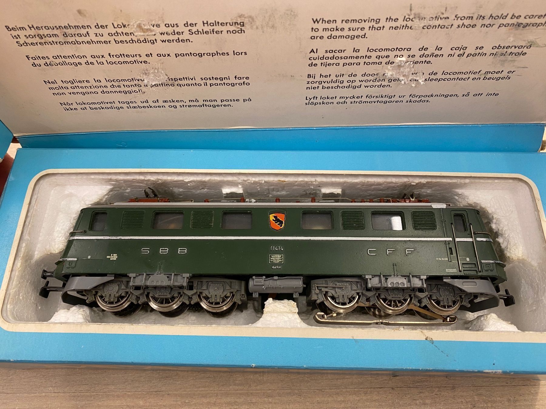 Märklin Modellini di ferrovie: Märklin 3050 SBB Ae6/6 Bern – Usato da Lupsingen venduto da New-Haven 4