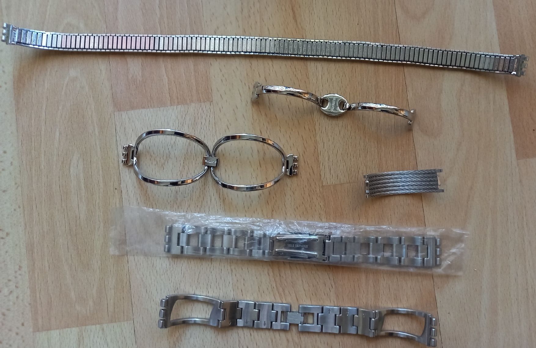Swatch Bracciali & Braccialetti: Swatch Uhren Armbänder/ Swatch – Nuovo (secondo la descrizione) da Adliswil venduto da cha_fq9f