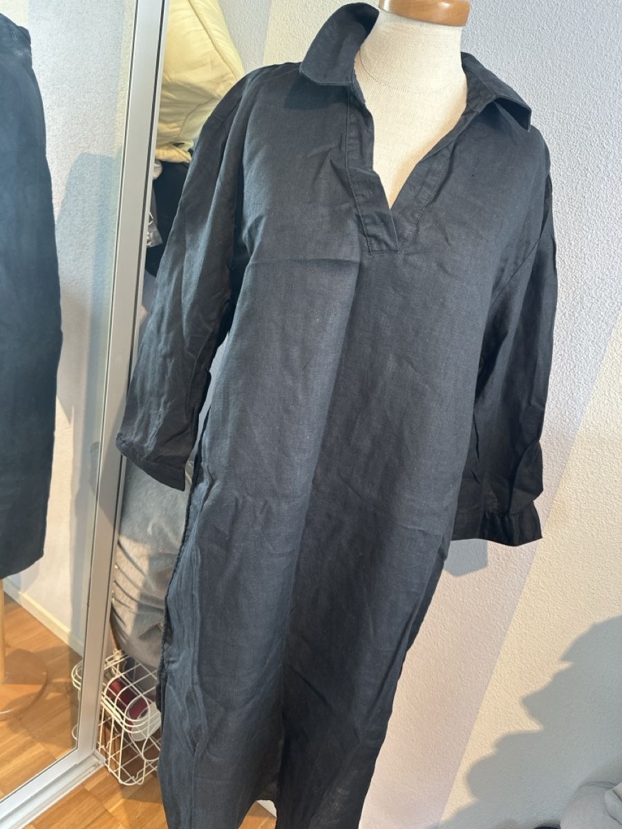 C&A Tuniken: C&A Leinentunika Gr. 36 schwarz – Gebraucht aus Bassersdorf von Ayumiyamaguchi