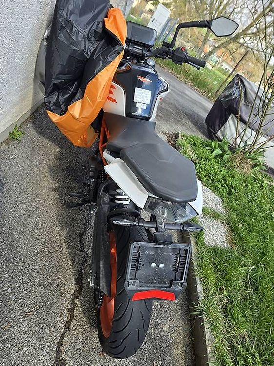 Strada: KTM Duke 390 – Usato da Bavois venduto da Bilux 3