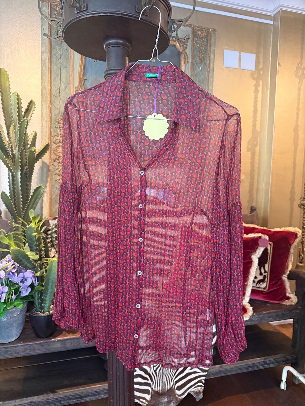 Hemden: Red Silk Shirt – Gebraucht aus Montreux von Yss_Boutiqu3 2