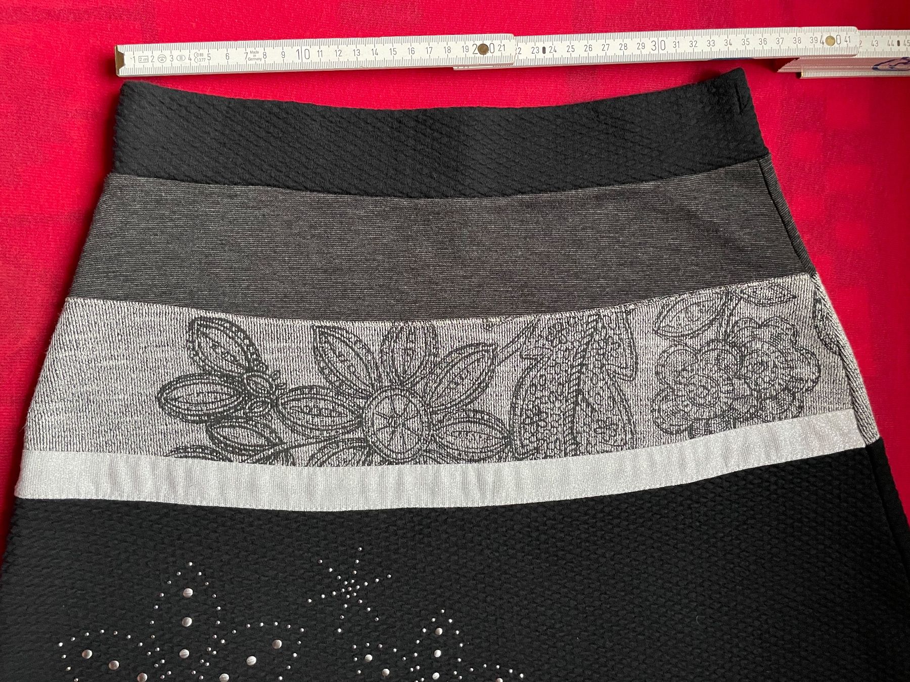 Desigual Gonne: Desigual Roch Gr 36/38 – Usato da Niederbipp venduto da Rosamunde44