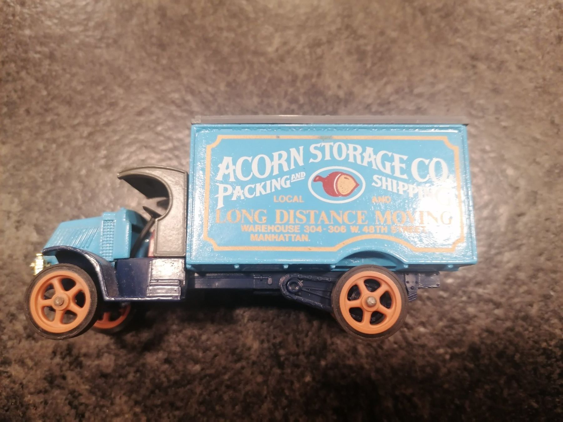 Matchbox Modellini d'auto: Matchbox Modellauto – Usato da Geroldswil venduto da Dirici