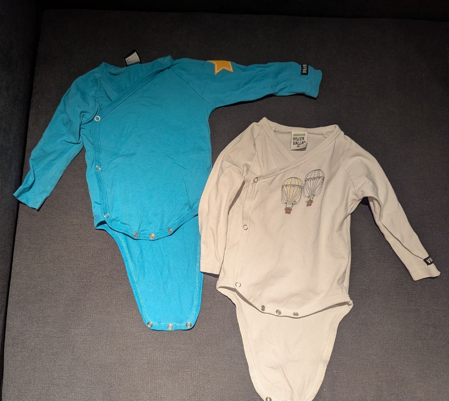 Villervalla Kleiderpakete & -sets: 2 Villervalla Bodys, 74 cm – Gebraucht aus Zofingen von Droni_A