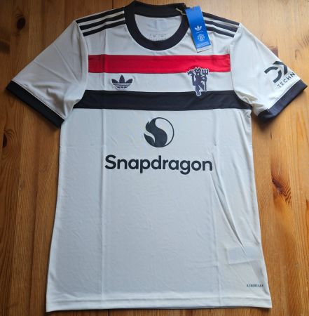 Manchester United Trikot adidas NEU Grösse M ManU England