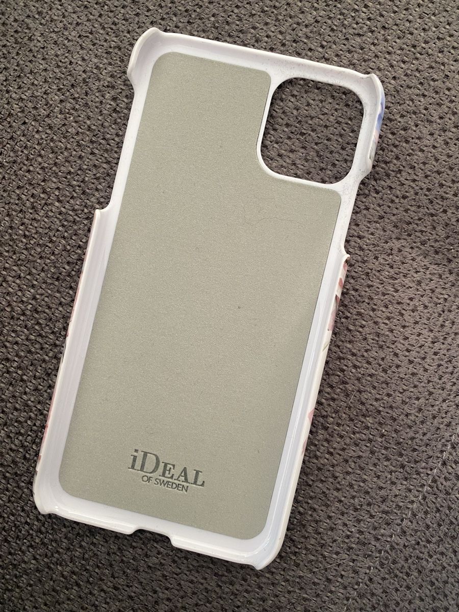 iDeal of Sweden Coques & Protection écran: Handyhülle- iPhone 11 Pro Max – Neuf (Voir description) à Brig par Melina_25 1