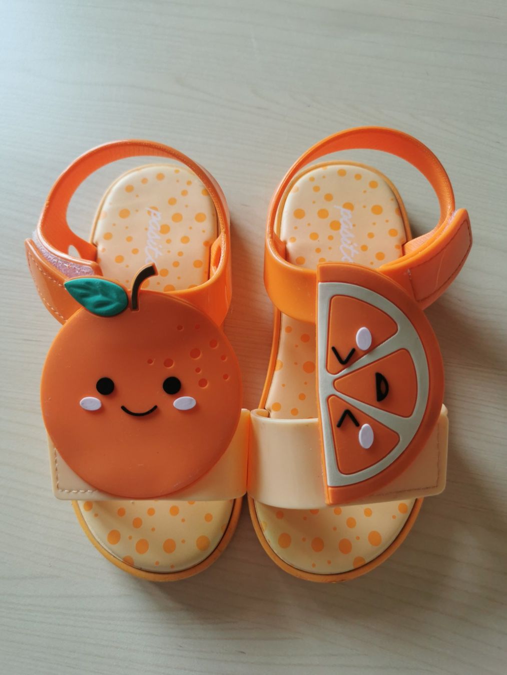 Chaussures filles: Badeschuhe 26/27 – D'occasion à Zürich par Simfa