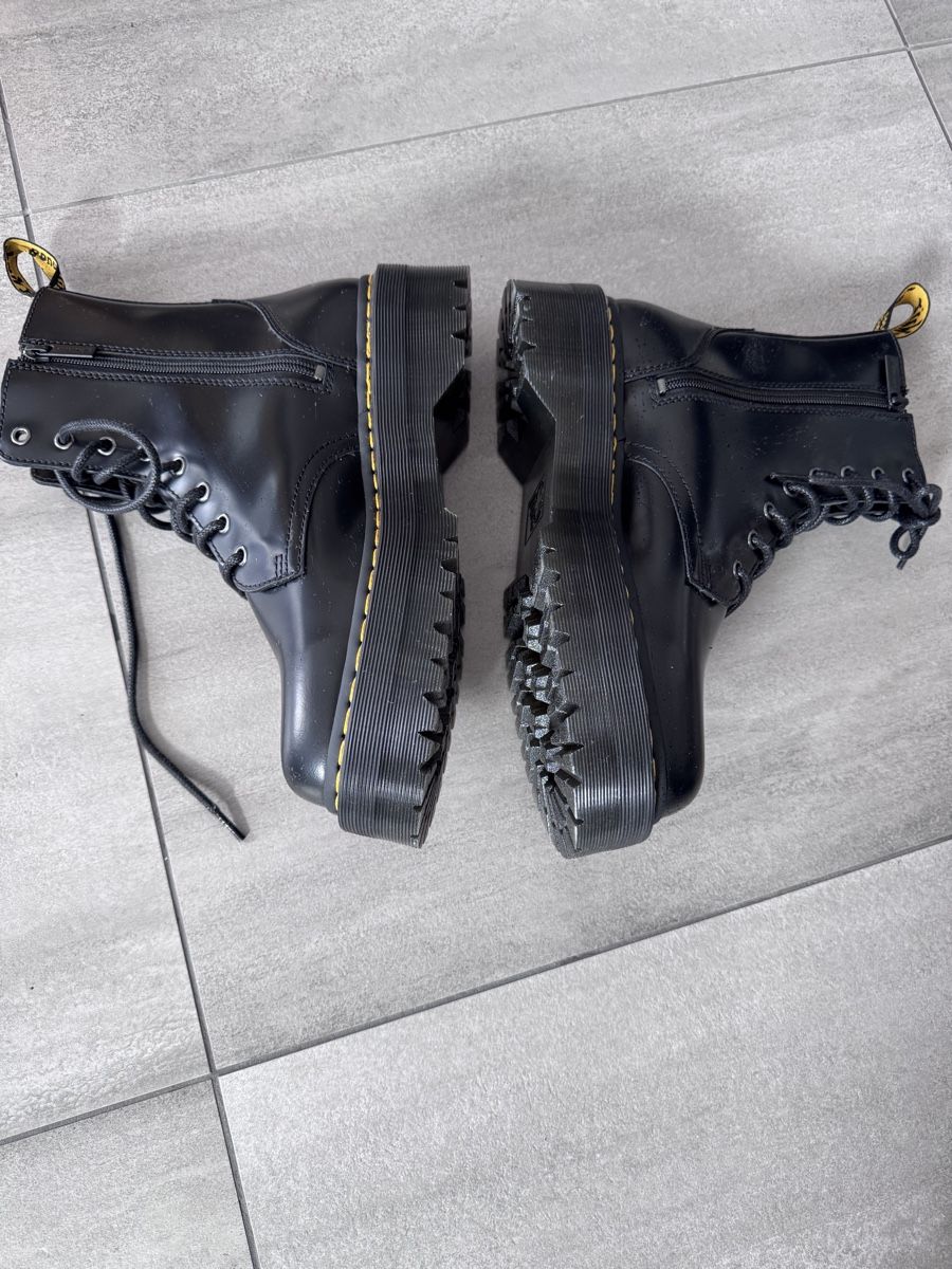 Dr. Martens Scarpe da uomo: Dr. Martens Jadon Plateau Boots Gr. 43 – Nuovo (secondo la descrizione) da Schwyz venduto da wheim4654 1